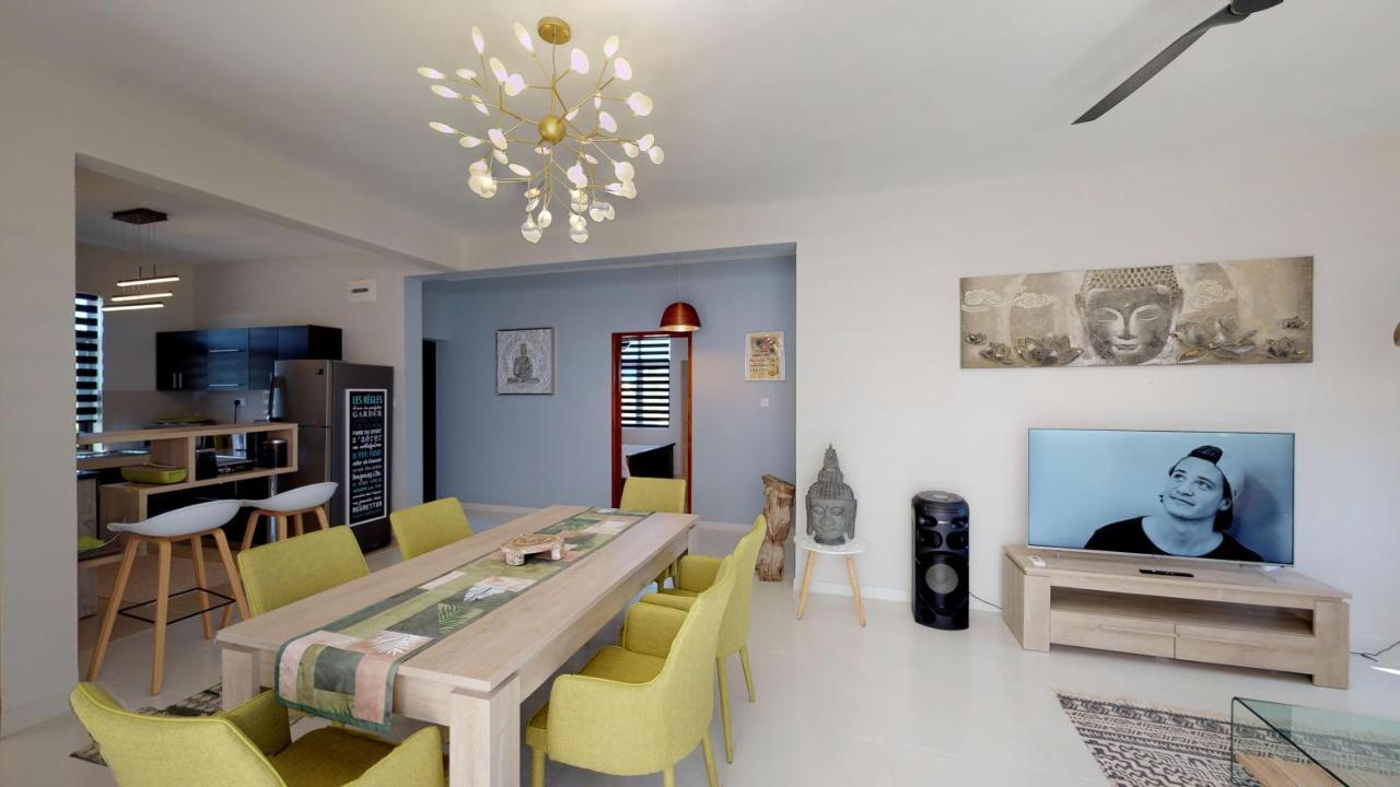 Apartamento Penthouse - Private Roof Terrace - Sea & Mountain View Grand Baie Exterior foto